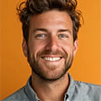 Stefan H.